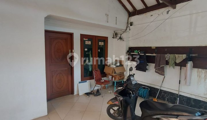 Dijual Rumah Nyaman 2Lt Cocok untuk Investasi Area Tebet Jakarta Selatan 2