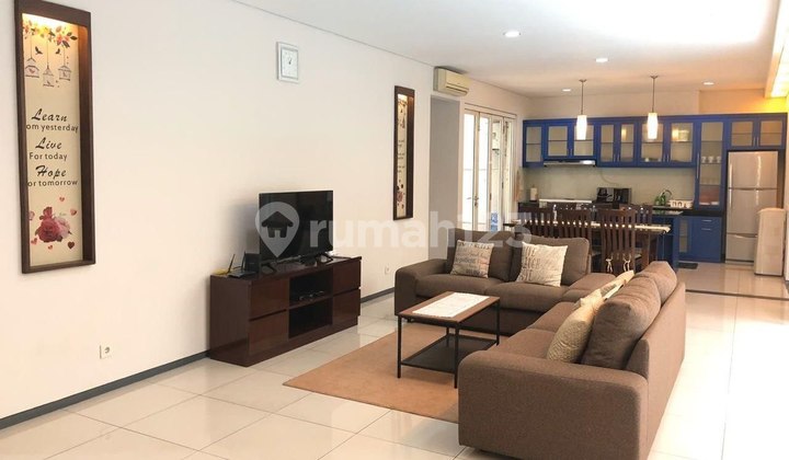 Disewakan Rumah Asri Modren dengan Kolam Renang Siap Huni di Kebayoran Baru Jakarta Selatan 2