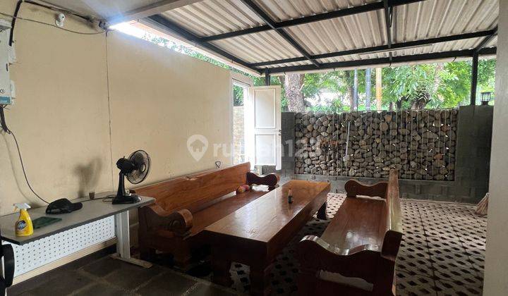 Rumah 2Lt Disewakan Semi Furnished Siap Huni SHM di Menteng Jakarta Pusat 2