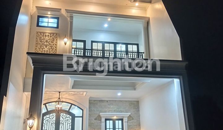 RUMAH DALAM CLUSTER DI TANAH BARU