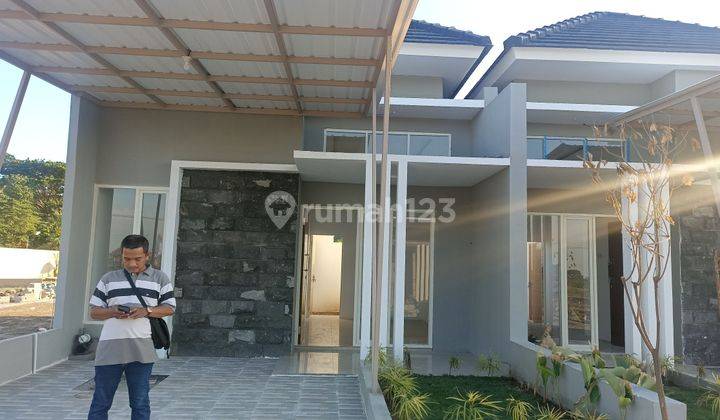 Rumah Satu Lantai Minimalis Modern Cerme Gresik 1