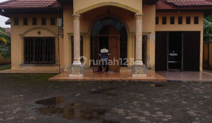 Rumah Sangat Bagus Dan Ada Usaha Profit Bagus Di Jalan Lintas Medan Tamora 1