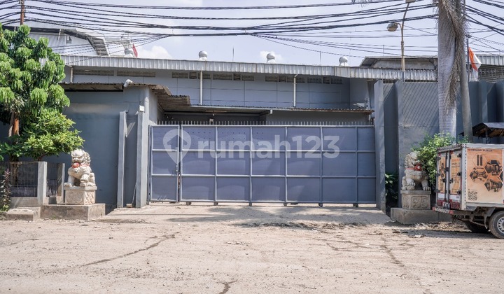Premium Warehouse With 3-Storey Building In Sunter Premium Warehouse With 3-Storey Building In Sunter
