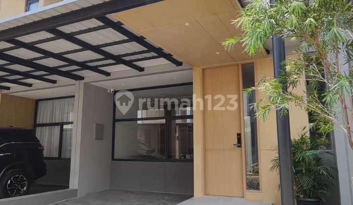 3-Bedroom House Near Eastvara Mall 3-Bedroom House Near Eastvara Mall