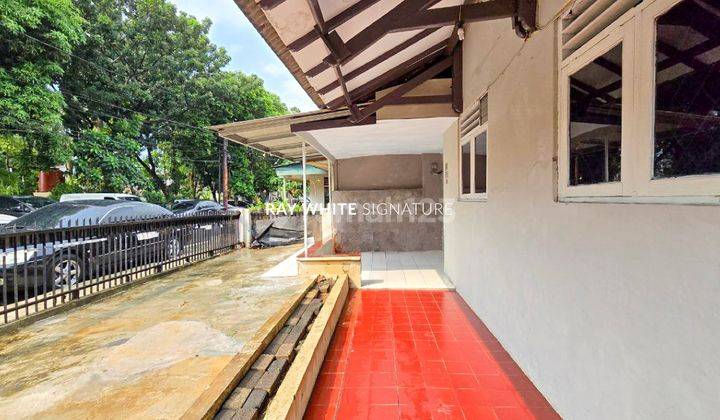 Rumah  lokasi strategis  di Jl Danau Bratan Benhil 2