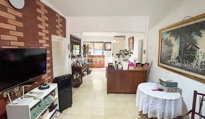 Rumah 1 Lantai Posisi Hook di Jl Bangka Zona Komersial 2