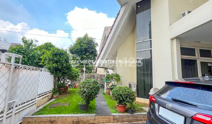 Rumah Mewah Dalam Komplek Taman Gandaria Blok A Dekat Pondok Indah Rumah Mewah Dalam Komplek Taman Gandaria Blok A Dekat Pondok Indah