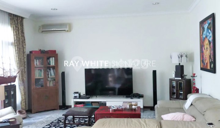 Dijual Rumah Mewah di Cluster Anggur Dijual Rumah Mewah di Cluster Anggur