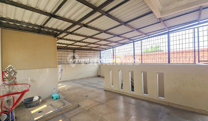 Rumah 2 Lantai Siap Huni Lokasi Elite di Jl Dwijaya II Kebayoran Baru 2