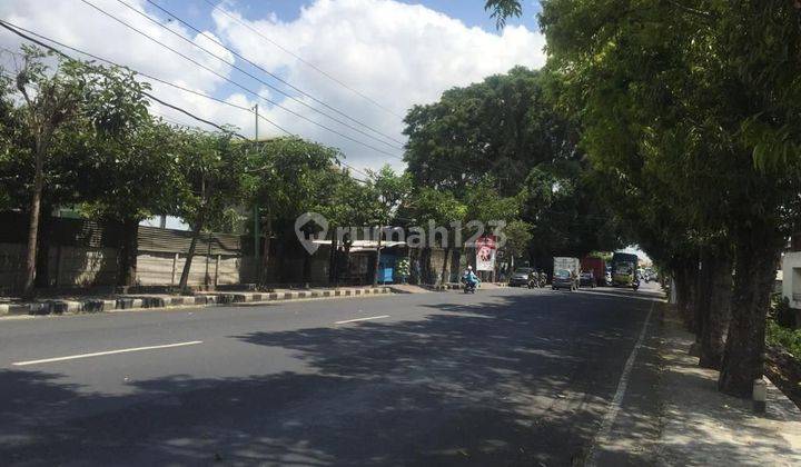 SURE CLOSING FOR SALE LAND WITH BONUS BUILDING ON THE MAIN ROAD LOCATION SEMPIDI LUKLUK BADUNG 2