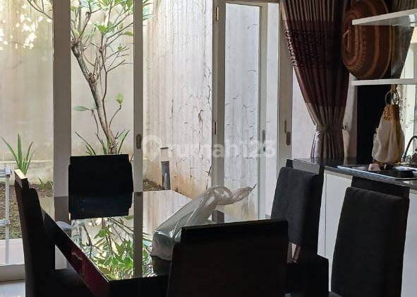 Sewa Rumah Lux Furnished Di Sutami 2