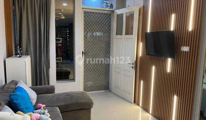 Dijual Rumah Full Furnish Status SHM Siap Huni di Semanan Indah  1