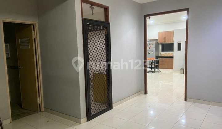 Dijual Rumah 1 ,5 Lantai Bersih Terawat di Nusa Loka BSD Siap Huni 2