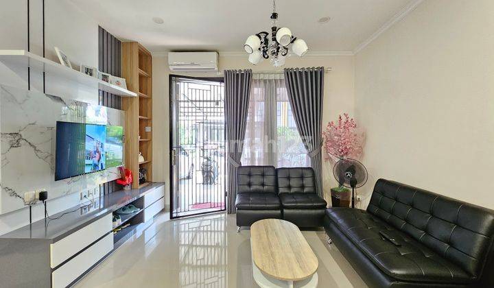 Dijual Rumah Furnished Siap Huni Interior Cakep Di Gading Serpong 1