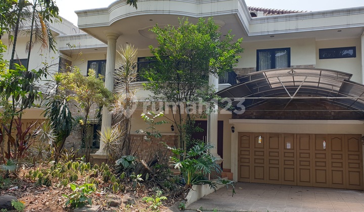 Dijual Rumah Full Furnished di Taman Giri Loka BSD Siap Huni