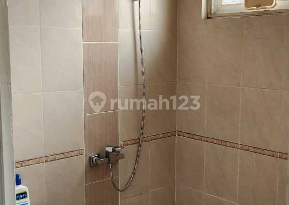 Rumah Cantik Full Furnish di Modernland Tangerang Siap Huni  2