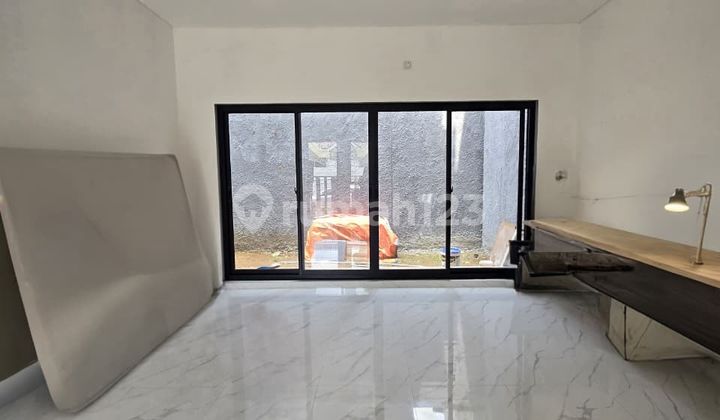 Brand New House With Attic And Rooftop Villa Melati Mas Serpong 2