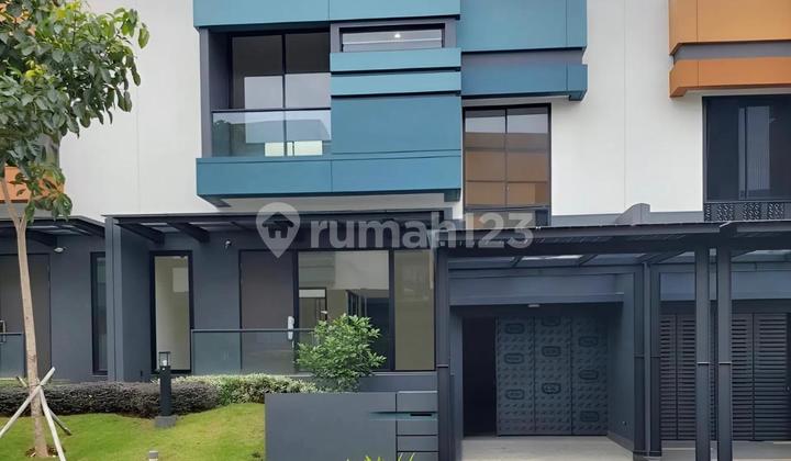 Rumah Mewah Semifurnish Ada Kitchen Set di Gading Serpong Siap Huni Rumah Mewah Semifurnish Ada Kitchen Set di Gading Serpong Siap Huni