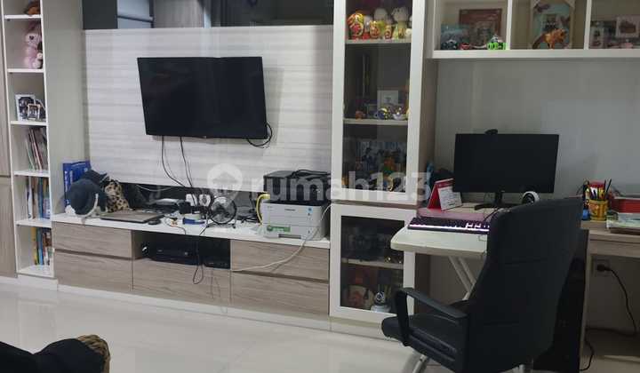 For Sale Neat Ready-to-Live-In Fully Furnished House in Faraday Cluster Gading Serpong 2