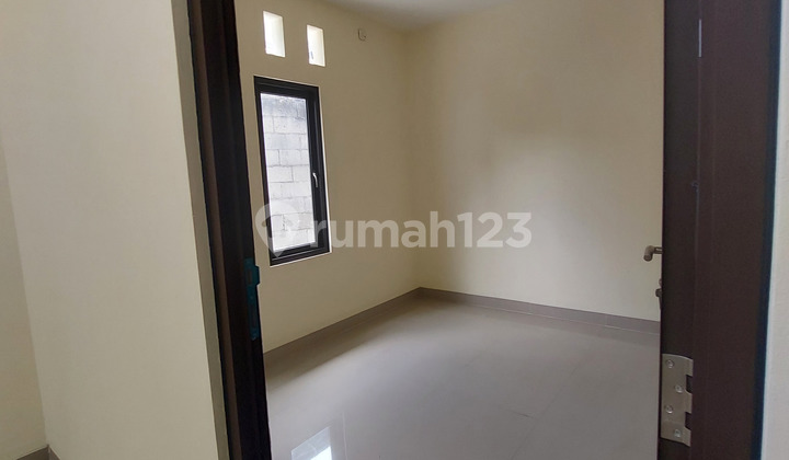 Translate to English: 2