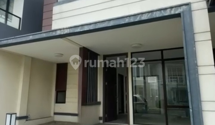 Rumah Baru Belum Pernah Dihuni Standar Developer Lavon Swancity Cikupa