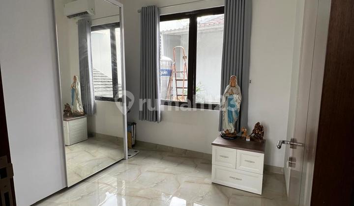 Rumah Cantik 2 Lantai Cluster Avani BSD Include AC dan Water Heater 2