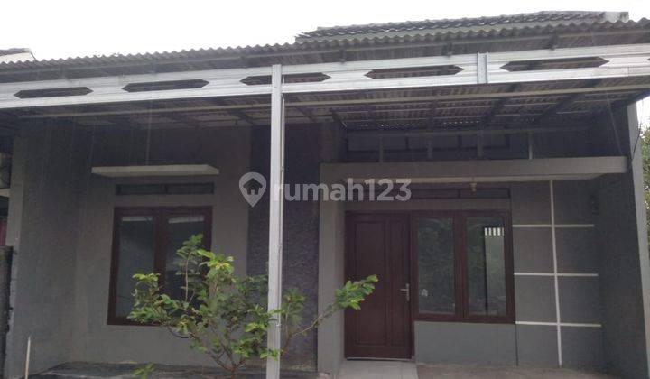 Rumah Bagus 2 Kamar Tidur di Rajeg, Tangerang 1