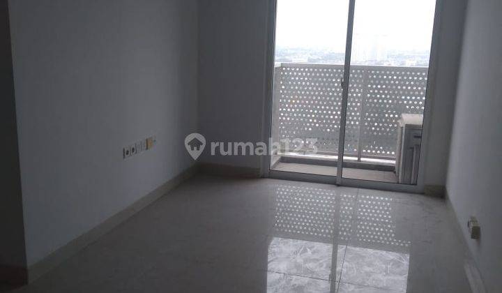 Apartement The Crest West Vista 2 BR Unfurnished 1