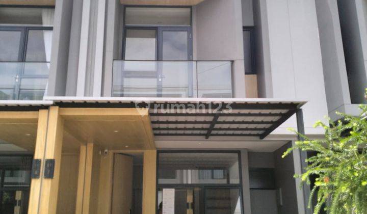 Disewakan Rumah Bagus Full Furnished di Tanakayu, Bsd 1