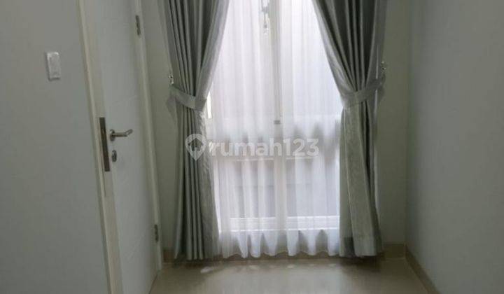 Rumah Cantik Hadap Utara Siap Huni Cluster Thomson Full Furnished 2