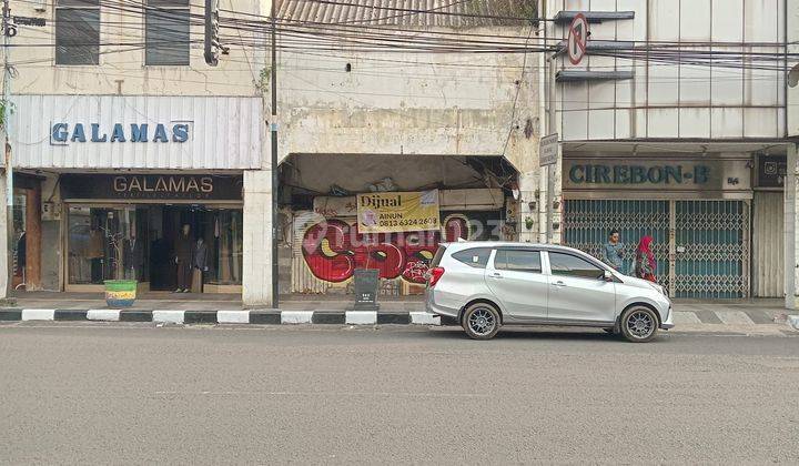 Ruko Dijual Dibawah NJOP Dipusat Kota Butuh Renovasi 1