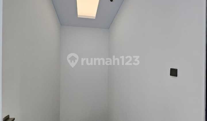 Dijual Rumah Baru Jelita, Alam Sutera 2