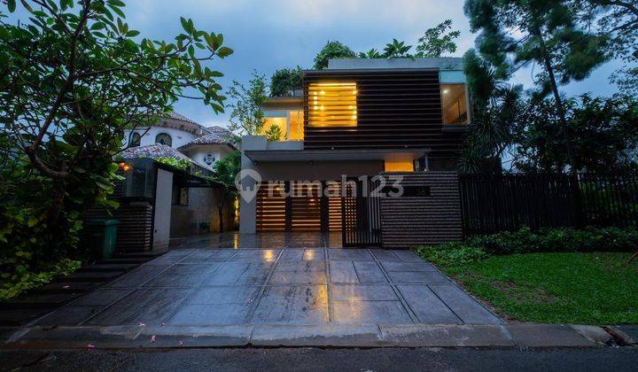 Dijual Atau Sewa Rumah Sangat Mewah Taman Golf Lippo Karawaci 2