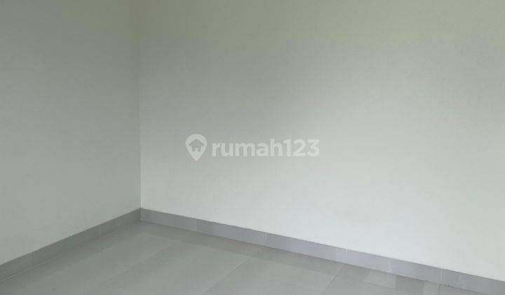 Rumah Puspita Loka Bsd Tipe 15x25 Baru Design Minimalis Bangunan Mandiri 2 Lantai  2