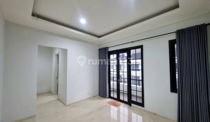 Rumah Sutera Winona Tyria 3 Lantai Tipe 7x18 Alam Sutera Tangerang 2