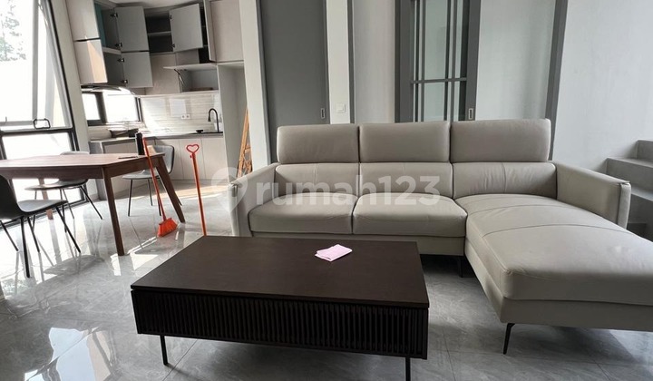 Rumah Cluster Aether 7x18 Full Renov Furnish siap huni Rumah Cluster Aether 7x18 Full Renov Furnish siap huni