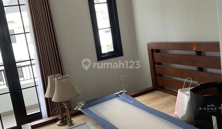 Rumah Cluster Sutera Winona Luciola Alam Sutera 7x18 Semi Furnished 3 Lantai  2