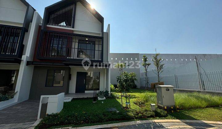 Rumah Cluster Leonora Hoek Tipe 7x12 Attic Premium Unfurnished  1