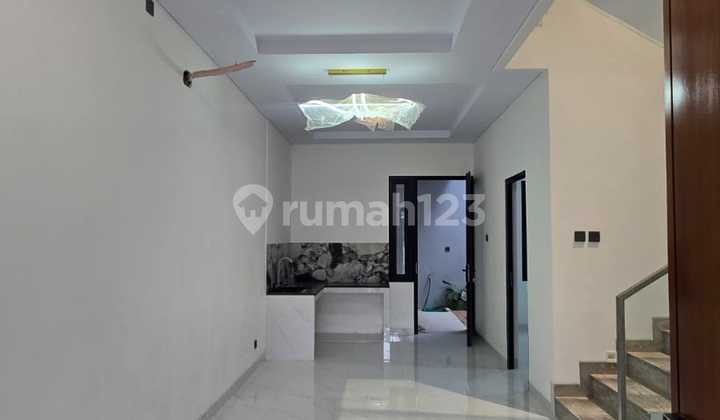 Di Jual Rumah Siap Huni, Rumah Baru Renovasi Cluster Jelita Alam Sutera. 2