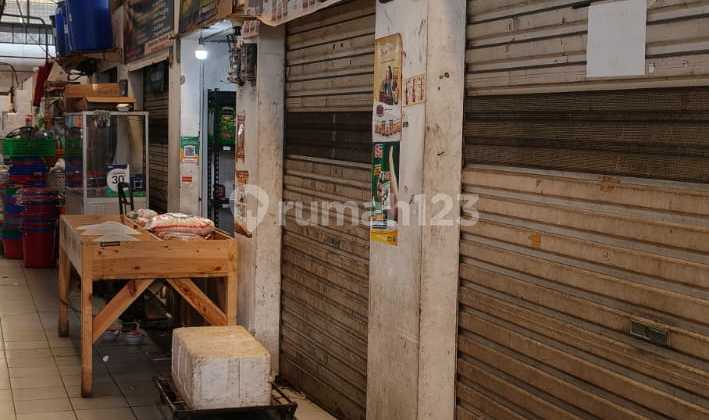 For Sale at a Loss, Modern Land Market Kiosk, Tangerang