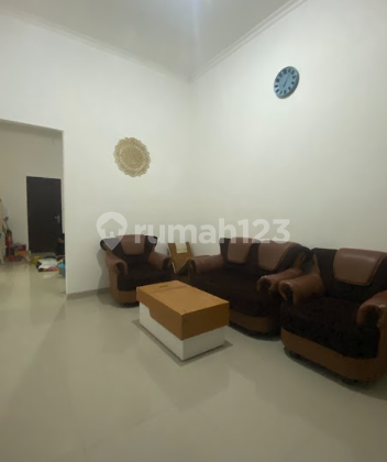 Di Jual Rumah Strategis, Seduduk Putih 2