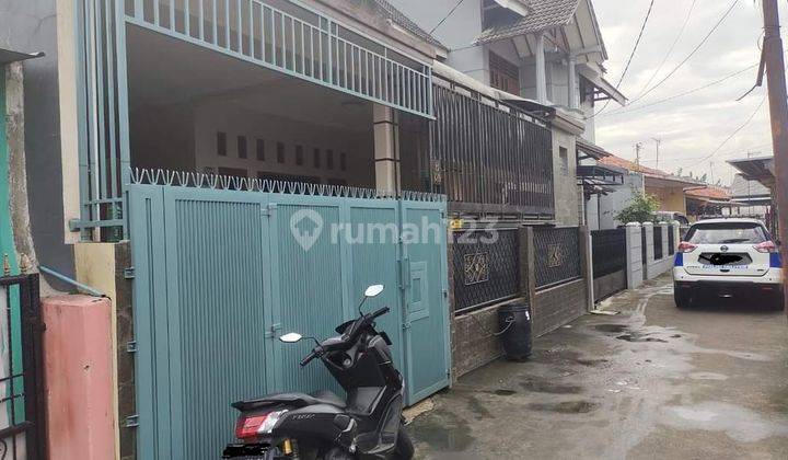 Rumah Minimalis Cantik di Komplek Depnaker, Jaka Setia, Bekasi 2