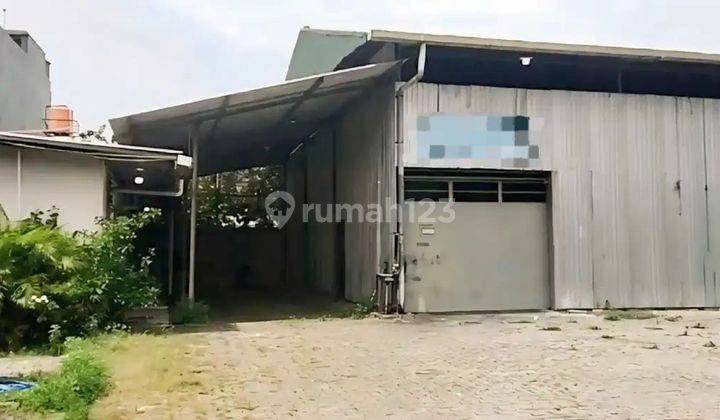 Gudang Lokasi Strategis, Asri dan Bagus di Kebon Jeruk, Jakarta Barat 1