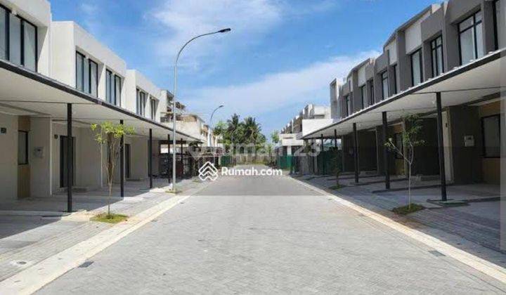 Rumah 2 Lantai Di Pantai Indah Kapuk Jakarta Utara  2