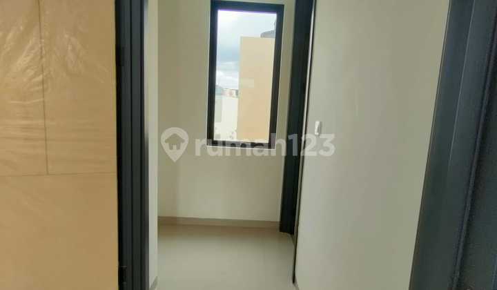Disewakan Rumah Suvarna Sutera Cluster Astha 2