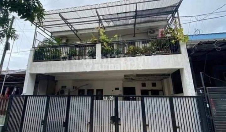 Rumah 2 Lantai Jakarta Barat 2