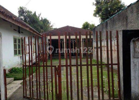 Rumah dan Kebun 1500 m2 SHM di Jl.Gatot Subroto Temanggung Jawa Tengah 1