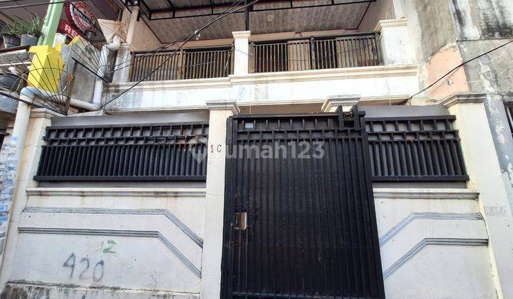 Dijual Rumah Murah di Tomang 1