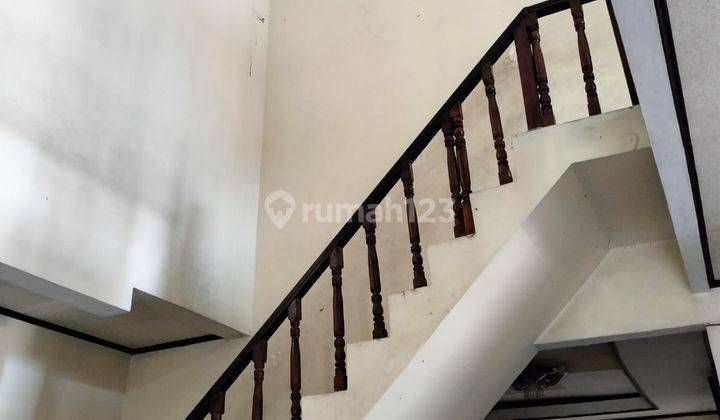 Dijual Rumah 2 Lantai Di Komplek Cipinang Elok 2