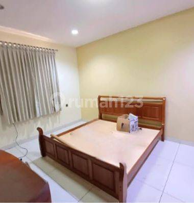 Disewakan Cepat Rumah Minimalis 1,5 Lantai di kawasan Pluit 2